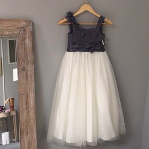 Flower girl dress